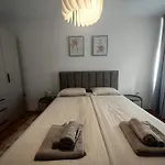 Apartment L&l 20 Minutes Walk To The Old Town