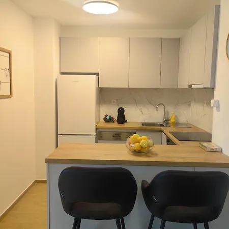 L&l 20 Minutes Walk To The Old Town *