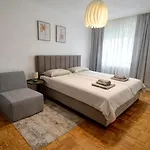 Appartamento L&l 20 Minutes Walk To The Old Town