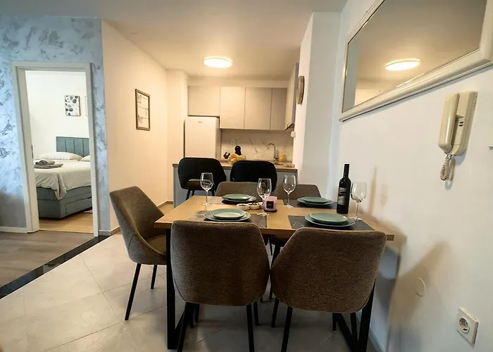 L&l 20 Minutes Walk To The Old Town *