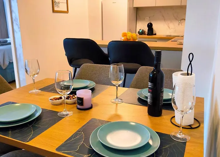 L&l 20 Minutes Walk To The Old Town 자다르